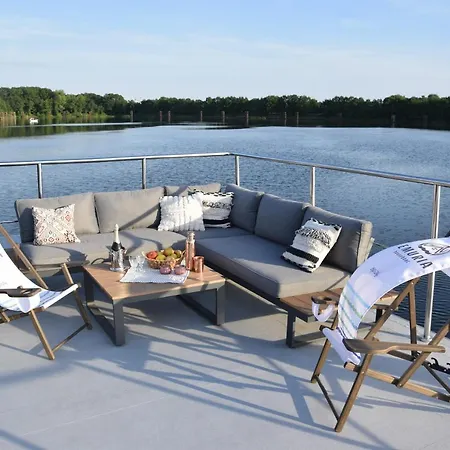 Hotel en barco Lemuria Houseboat - Plywajacy Na Wodzie Breslavia