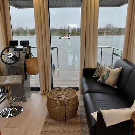 Lemuria Houseboat - Plywajacy Na Wodzie Ботель Вроцлав